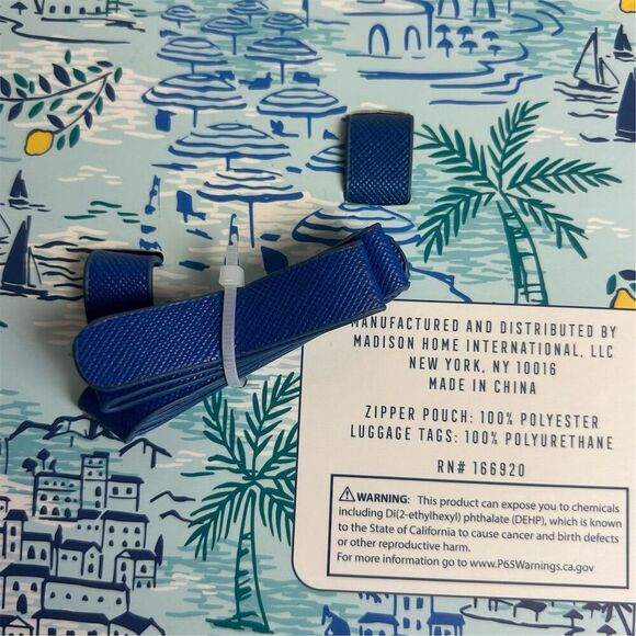 Wandering Moon Amalfi Coast Travel Set: Pouch & 2 Luggage Tags - Picture 5 of 9